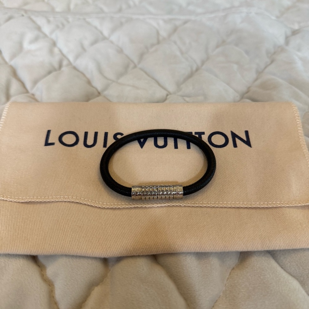 Louis Vuitton Digit Bracelet in Damier Graphite Canvas